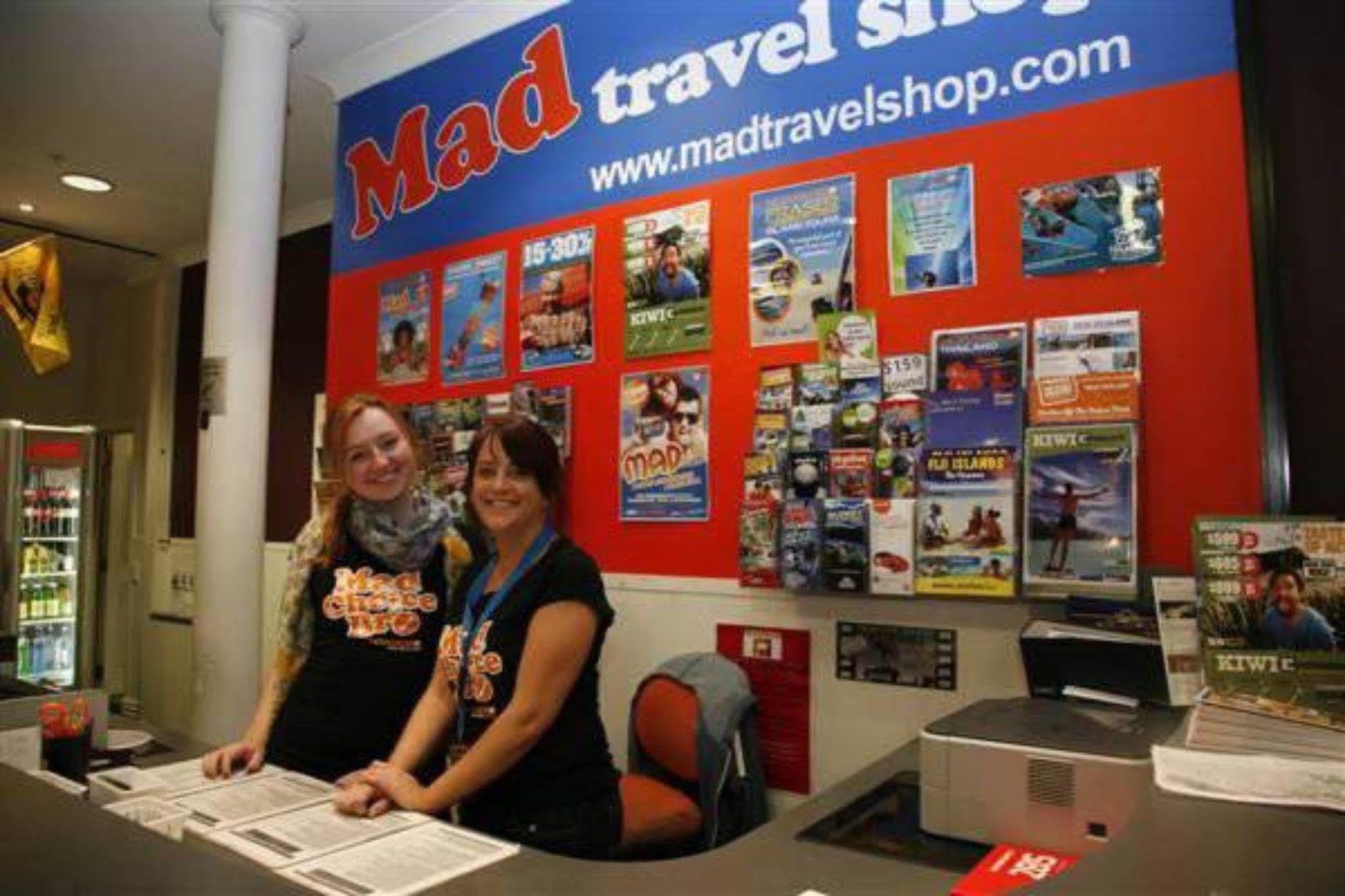 Nomads Capital Backpackers - Wellington (Adults Only) Hostel Exterior photo Mad Travel Shop