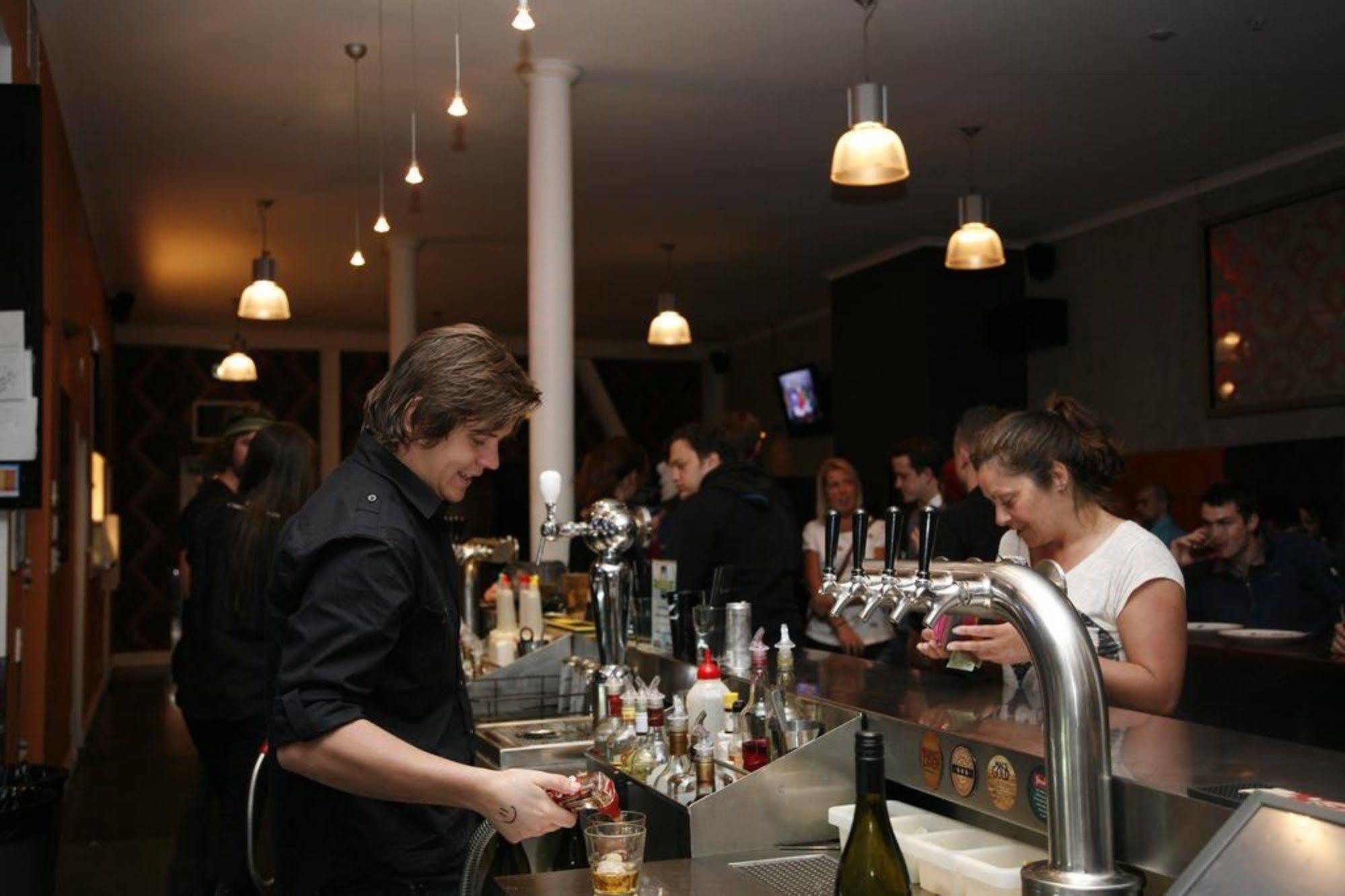 Nomads Capital Backpackers - Wellington (Adults Only) Hostel Exterior photo A bar in Paris